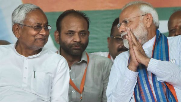 নি-খরচায় করোনা ভ্যাকসিন, ২০ লক্ষ চাকরি, নীতীশের মন্ত্রিসভায় পাস বিল, প্রতিশ্রুতি পূরণ করল বিজেপি