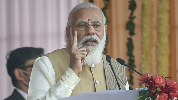 কাশ্মীরের উদাহরণ টেনে ফের তোপ মমতাকে, বঙ্গে গেরুয়া ঝড় তুলতে ঝোড়ো ব্যাটিং মোদীর