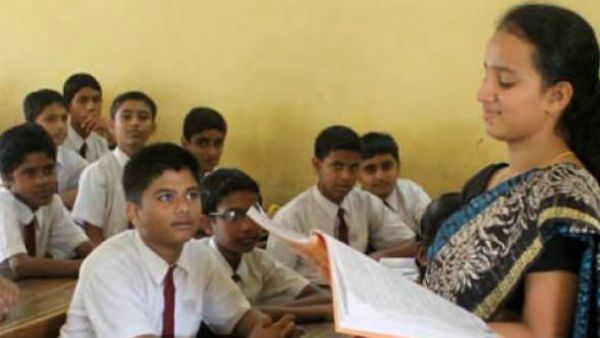 করোনার নতুন স্ট্রেনকে চ্যালেঞ্জ করে ২০২১-এর প্রথম দিন স্কুল খুলে যাচ্ছে কোন কোন রাজ্যে?