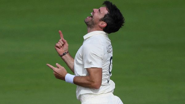 টেস্টে কিংবদন্তি ম্যাকগ্রার রেকর্ড ভেঙে দিলেন ইংল্যান্ডের অ্যান্ডারসন! কী বলছে পরিসংখ্যান