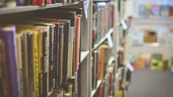 গান্ধী হত্যাকারী ‘দেশভক্ত’ নাথুরামের নামে আস্ত লাইব্রেরি হিন্দু মহাসভার, উত্তাল রাজ্য-রাজনীতি