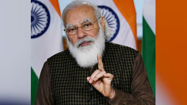 নিষেধাজ্ঞার মুখে ট্রাম্প, শিকে ছিঁড়ল মোদীর! ফের টুইটারে নয়া রেকর্ড প্রধানমন্ত্রীর