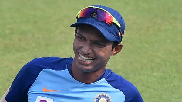 টিম ইন্ডিয়ায় ফের চোটের ছায়া! খুঁড়িয়ে মাঠের বাইরে গেলেন ফাস্ট বোলার! বিসিসিআই-এর টুইট