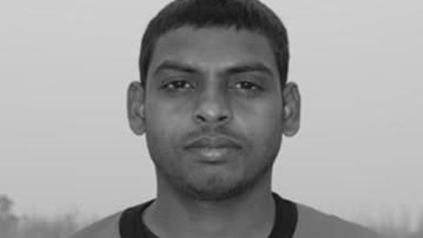 জীবনযুদ্ধে হার প্রশান্ত ডোরার, মাত্র ৪৪ বছর বয়সেই না ফেরার দেশে তিন প্রধানে খেলা ফুটবলার