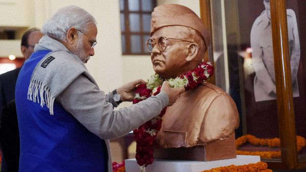 নেতাজির জন্মজয়ন্তীতে বাংলায় আসার আগে হরিপুরার ছবি পোস্ট প্রধানমন্ত্রী মোদীর