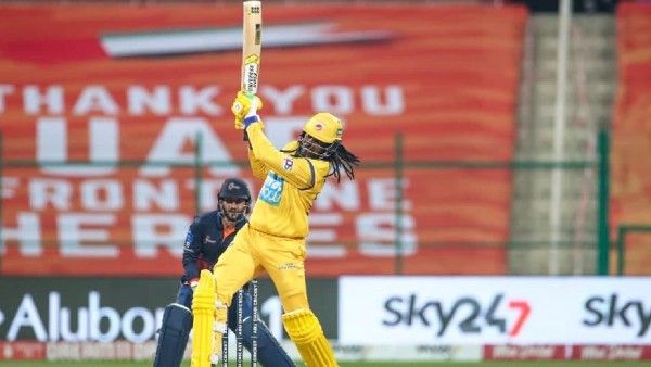 আবু ধাবিতে গেইলের ব্যাটে বিস্ফোরণ, কৃতিত্ব দিলেন সাঙ্গাকে