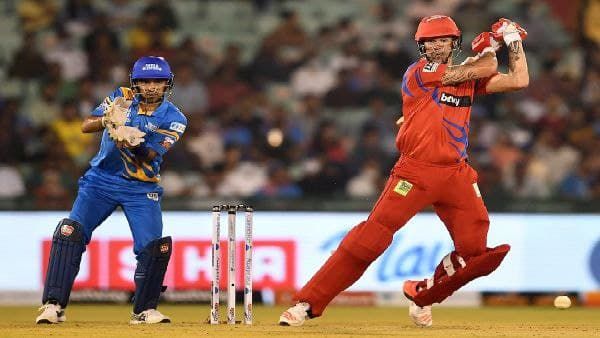 টেস্ট সিরিজ হারের জ্বালা মেটানো! কেপি-ঝড় আর পানেসরের দাপটে ম্লান ইরফানের লড়াই