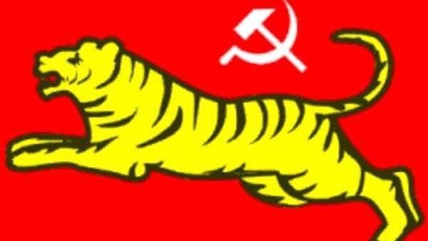 কাস্তে-হাতুড়ি সরিয়ে রাখল ফরওয়ার্ড ব্লক, ফ্ল্যাগ বদলে নতুন পথের দিশারি বাম শরিক