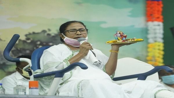 গোটা নন্দীগ্রাম জুড়ে 'খেলছেন' শুভেন্দু! রেয়াপাড়ার ভাড়াবাড়িতে দুপুর পর্যন্ত ঘরবন্দি মমতা