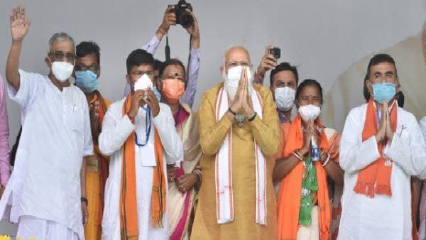 সুদীপ বন্দ্যোপাধ্যায়ের অভিযোগে শিশির অধিকারীর বিরুদ্ধে তদন্তের নির্দেশ! চাপে শুভেন্দু?