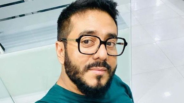 এক সুন্দরী মহিলার প্রেমে পড়েছেন রাজ চক্রবর্তী, স্বামীর প্রেমের খবর রাখেন কি শুভশ্রী?