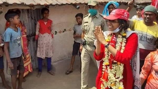 ঐশী ঘোষের সভায় বাধা, জয় শ্রীরাম স্লোগান, গ্রেফতার তিন, পাল্টা বিজেপির বিক্ষোভ