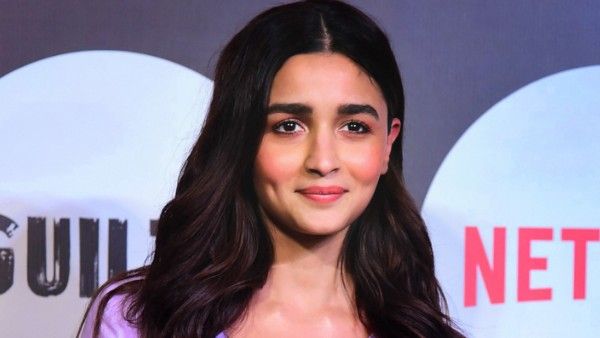 নারী দিবসের দিন সুখবর!‌ হলিউডে অভিষেক হতে চলেছে গাঙ্গুবাই তথা আলিয়া ভাটের