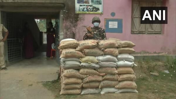 ভোটের আগের রাতে হিংসা, কেশপুরে মৃত্যু তৃণমূল কর্মীর, রিপোর্ট চাইল নির্বাচন কমিশন