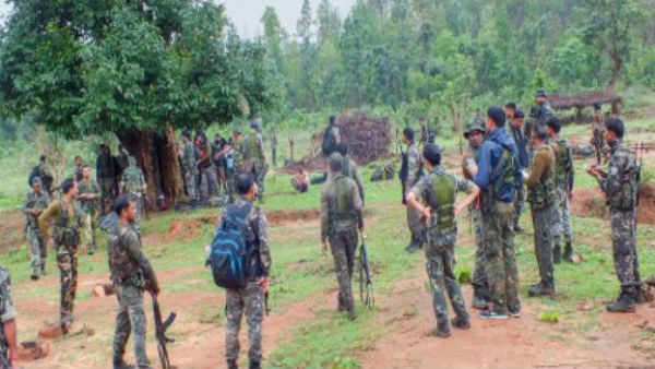 নিখোঁজ জওয়ানের ছবি প্রকাশ্যে, তাদের কাছে রয়েছেন রাকেশ্বর সিং, নিশ্চিত করল মাওবাদীরা