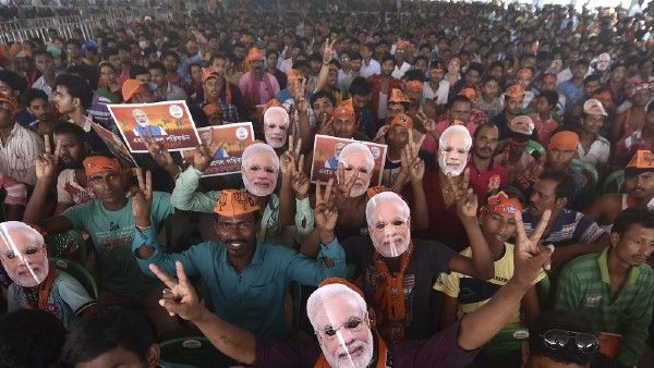 বিজেপিতে একটা ভোট আর মোদীর সভায় জমায়েতে মিলছে হাজার টাকার কুপন! অভিযোগ তৃণমূলের