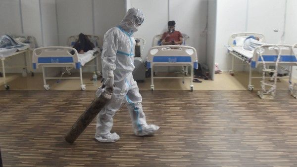 দেশজুড়ে অক্সিজেন সঙ্কট মেটাতে কীভাবে সহায়তা করছে স্বাস্থ্য ‌টেলিমেডিসিন অ্যাপ দেখে নিন