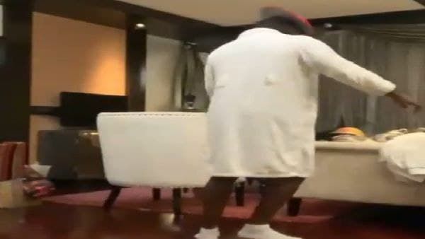 পাঞ্জাব কিংসের হোটেলে যেন মাইকেল জ্যাকসন! চমক দিয়ে অনুশীলনে যোগ বিস্ফোরক ব্যাটসম্যানের