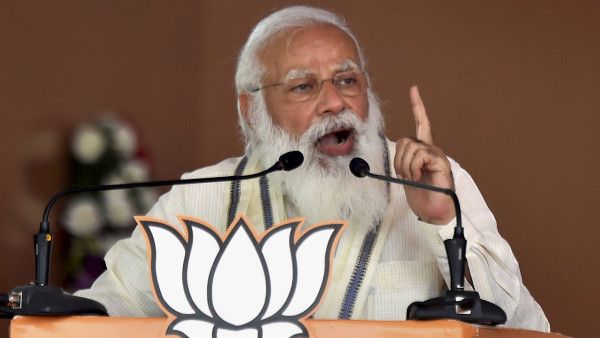 বাম-কংগ্রেসের মাঝে তিতি বিরক্ত মানুষ, মেট্রোম্যানের হাত ধরে কেরলে বদলের ডাক মোদীর