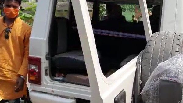 উত্তেজনা অনুব্রতর গড়ে, নানুরে বিজেপি প্রার্থীর গাড়ি ভাঙচুর, ময়ূরেশ্বরে বিজেপি প্রার্থীর ভাইকে মারধর
