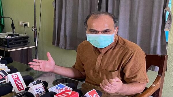 পিকে-শরদ পাওয়ারদের বৈঠক 'গুরুত্বহীন'! ধনখড়ের বিরুদ্ধে পদক্ষেপ নিতে তৃণমূল ঘুরছে এদিক-ওদিক, কটাক্ষ অধীরের