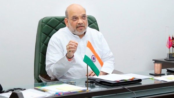 ধর্ষণের অভিযোগ সামনে আসতেই প্রাক্তন মুখ্যসচিবকে সাসপেন্ড করল স্বরাষ্ট্রমন্ত্রক