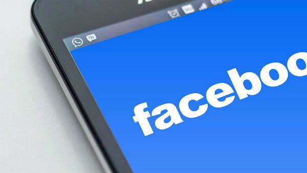 ফেসবুকে দেওয়া যাবে না ‘‌হাহা’‌ ইমোজি, ফতেয়া জারি করলেন বাংলাদেশের ধর্মগুরু