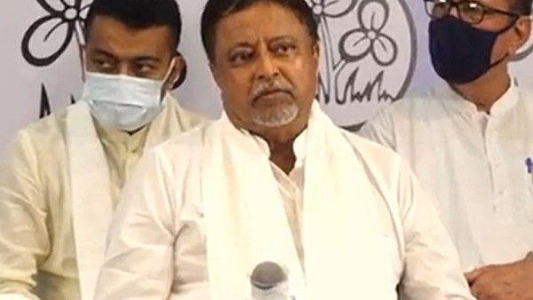 শুভ্রাংশুর নিরাপত্তা নিয়ে বড় সিদ্ধান্ত কেন্দ্রের, মুকুলকে নিয়ে কী সিদ্ধান্ত নিতে চলেছে স্বরাষ্ট্রমন্ত্রক