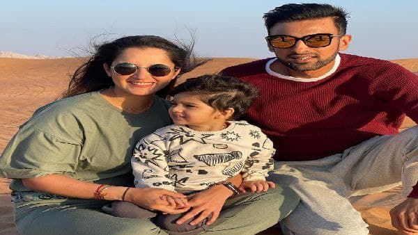 ডিভোর্সের গুজবের মাঝেই রিয়্যালিটি শোতে একসঙ্গে আসছেন শোয়েব ও সানিয়া