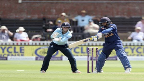 মিতালি-ঝুলনদের অস্ট্রেলিয়া সফরে করোনার প্রভাব, বদলে গেল সফরসূচি