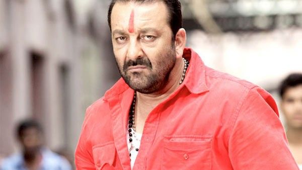 এই ১৩ জন বলিউড তারকাদের সঙ্গে যোগ রয়েছে আন্ডারওয়ার্ল্ডের