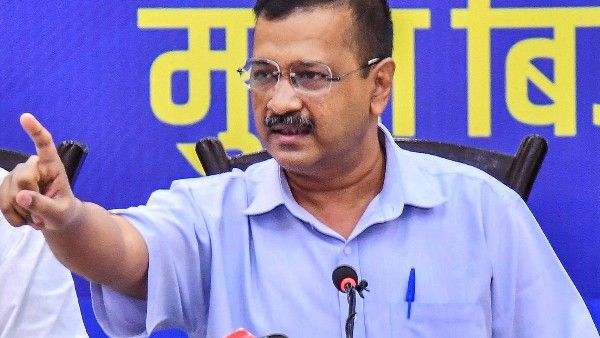 আপ সরকারের ডাকা অধিবেশন বাতিল করলেন রাজ্যপাল! গণতন্ত্রের হত্যা বললেন কেজরি