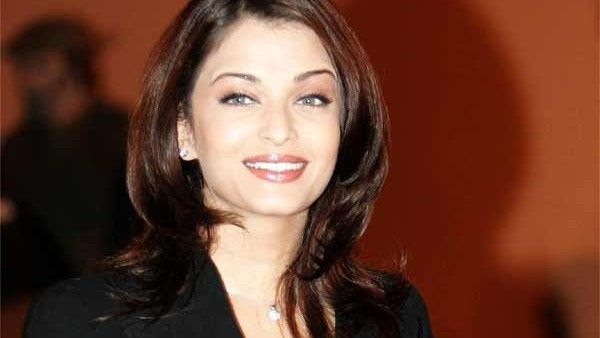 ঐশ্বর্য কি ফের সন্তানসম্ভবা! নেটিজেনদের মধ্যে জল্পনার বন্যা