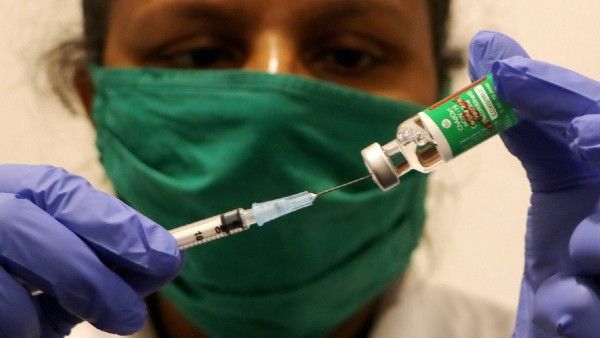 ভারতের এক অনুরোধে গলল বরফ, কোভিশিল্ডকে গ্রিন পাসে 'এন্ট্রি' দিল ইউরোপের নয়টি দেশ