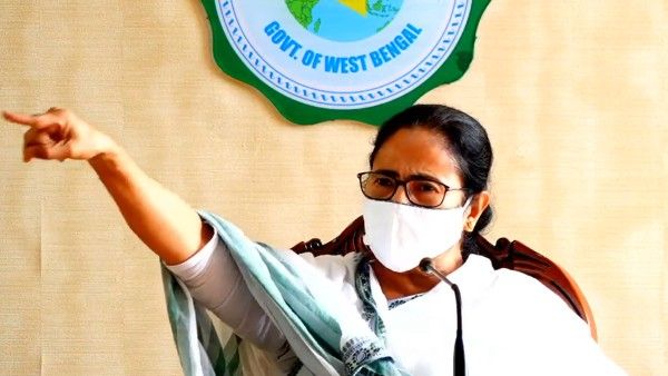 অর্থনীতিকে ধ্বংস করেছে কেন্দ্র, ৬০ হাজার কোটি থেকে বঞ্চিত রাজ্য! মোদী সরকারকে তোপ মমতার