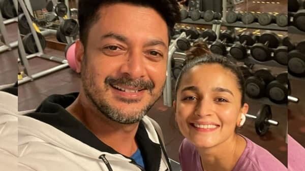 আলিয়ার সঙ্গে জিম করছেন যীশু! বলি তারকার ইনস্টা পোস্ট ঘিরে জল্পনা তুঙ্গে