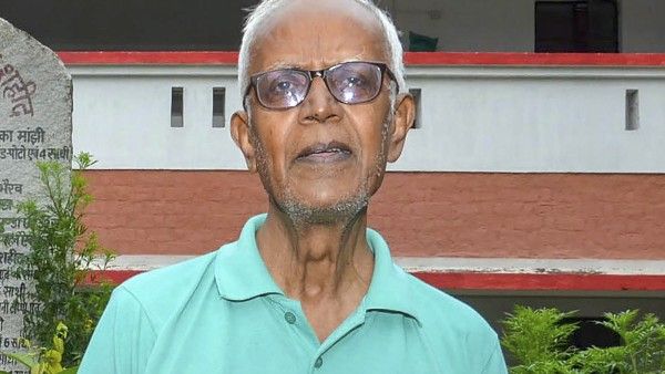 জুটেছে আরবান নকশাল তকমা! কীভাবে আদিবাসীদের ‘ঘরের ছেলে’ হয়ে উঠেছিলেন স্ট্যান স্বামী