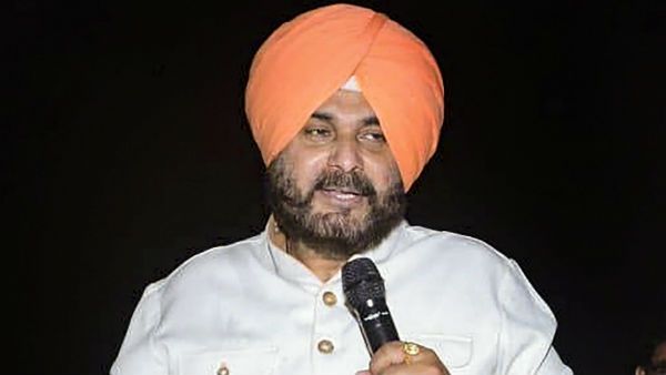 BreakingNews: ফের পঞ্জাবের রাজনীতিতে ঝড়! প্রদেশ সভাপতির পদ থেকে ইস্তফা নভজ্যোৎ সিং সিধুর