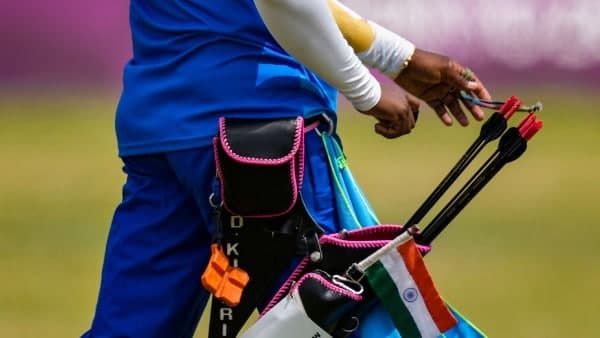 ভাঙা ধনুকে স্বপ্নভঙ্গ, সোনা জয়ী তিরন্দাজ আজ স্টেশনে চা বিক্রেতা