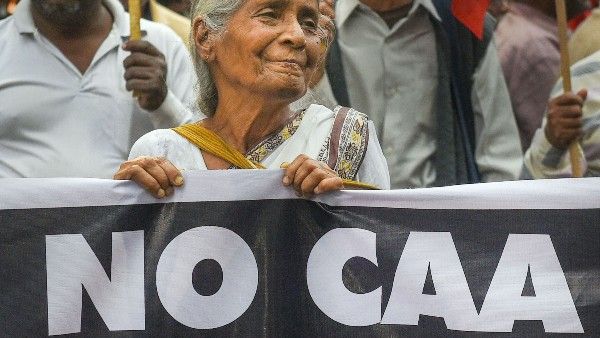 CAA কার্যকর হতে লাগবে আরও ৬ মাস! সময় চেয়ে জানাল স্বরাষ্ট্রমন্ত্রক
