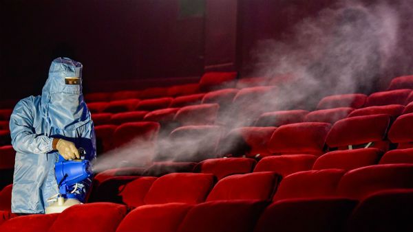 অমান্য সরকারের আদেশ, নতুন সিনেমা মুক্তির পরই খুলবে শহরের সিনেমা হলগুলি