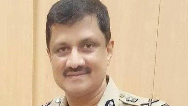 রাজ্য পুলিশের নতুন DG দৌড়ে এগিয়ে মনোজ মালব্য