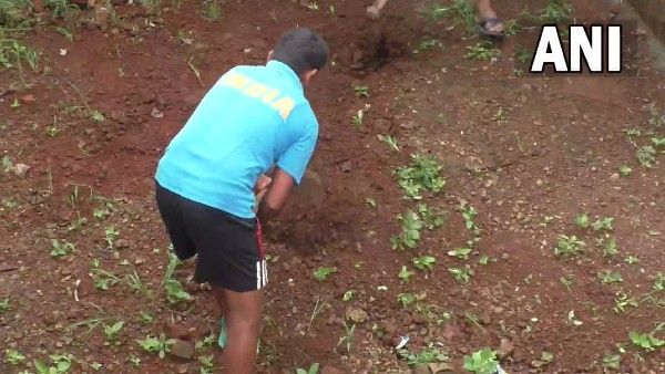 ভাগ্যের নিষ্ঠুর পরিহাস, মোদী রাজ্যের বিশ্বকাপজয়ী দলের সদস্য এখন দিনমজুরের কাজে ব্যস্ত