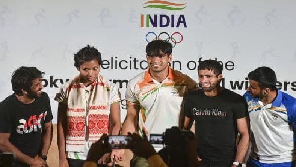 ফিরে দেখা ২০২১: নীরজ চোপড়ার ঐতিহাসিক সোনা! টোকিও অলিম্পিকে ভারতের সর্বকালীন সেরা সাফল্য