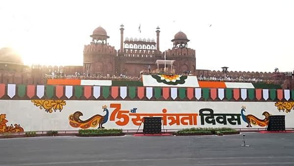 LIVE ৭৫ তম স্বাধীনতা দিবস: দেশবাসীকে শুভেচ্ছা প্রধানমন্ত্রী মোদী, মুখ্যমন্ত্রী মমতার