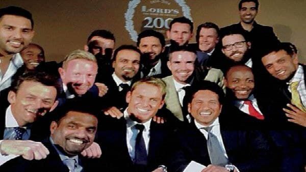 কোন ব্যাটসম্যানরা বেশি ভুগিয়েছেন? নাম প্রকাশ করে মুরলীধরন ধরলেন সচিনের দুর্বলতাও