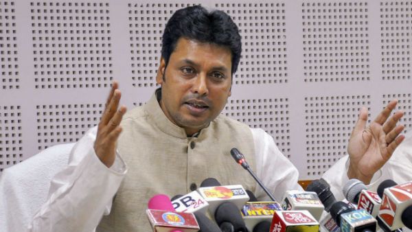 ভুয়ো সিআইএ রিপোর্টে' বিপ্লব দেবের নাম, পুলিশে অভিযোগ দায়ের স্ত্রীয়ের