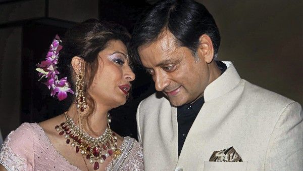 সুনন্দা পুষ্কর মামলায় অব্যহতি শশী থারুরকে, কী জানাল দিল্লি কোর্ট