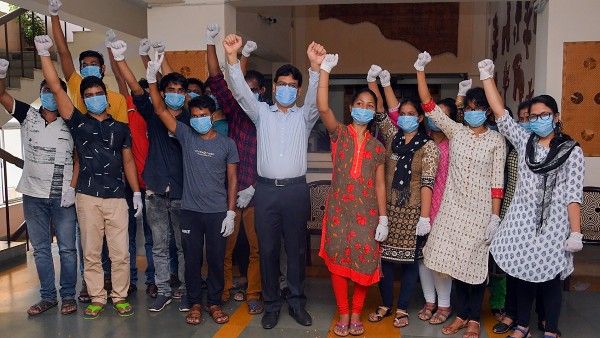 জয়েন্টে সফল ৯৯ শতাংশ ছাত্রছাত্রী, প্রথম রহড়া রামকৃষ্ণ মিশনের পাঞ্চজন্য দে