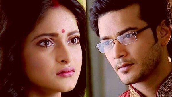 প্রেমিকার সঙ্গে ভাঙা সম্পর্কের জের, মৃত্যু নিয়ে পোস্ট অভিষেক বসুর, উদ্বিগ্ন অনুগামীরা